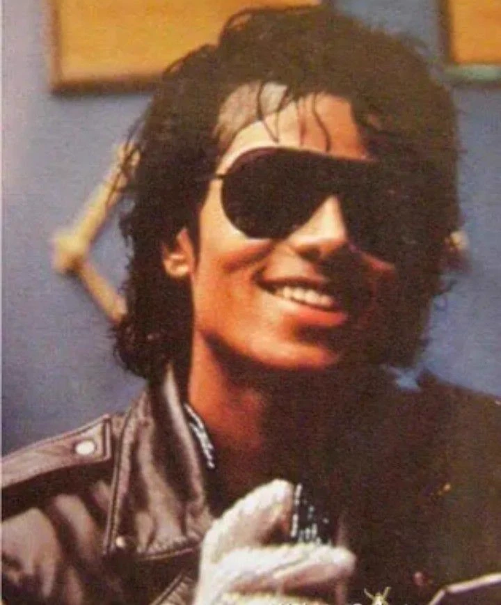 Michael Jackson :) thumbnail