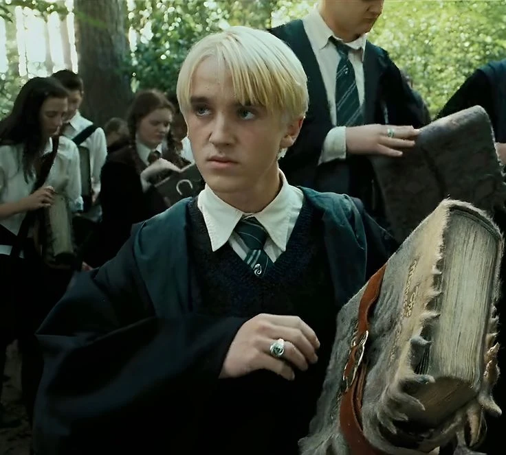 Draco Malfoy thumbnail