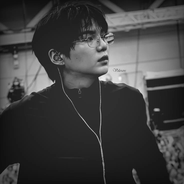 Min Yoongi  thumbnail