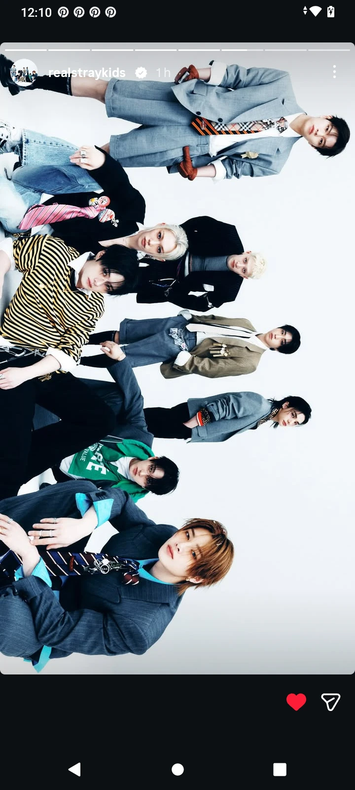 stray kids thumbnail