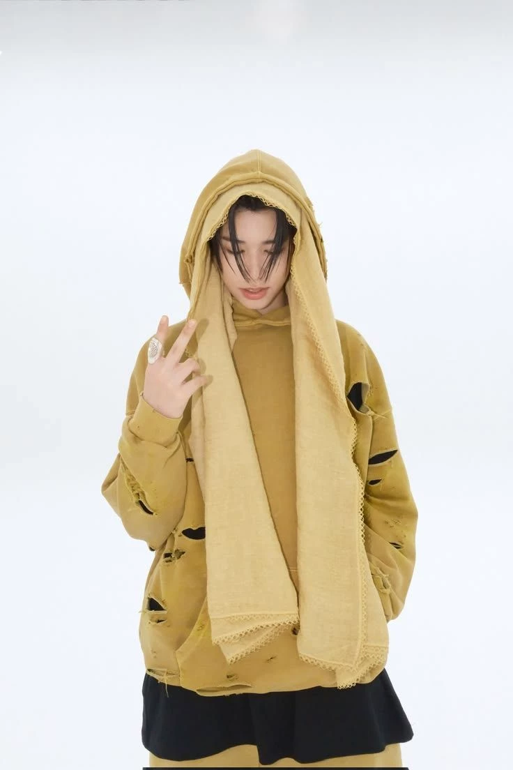 Louis - LNGSHOT thumbnail
