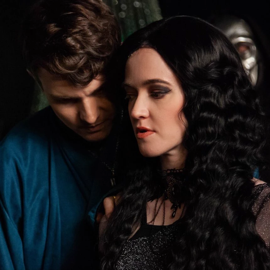 You are the daughter of Bellatrix and Voldemort (Tom Riddle) thumbnail