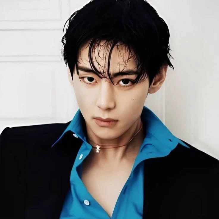 Kim Taehyung thumbnail