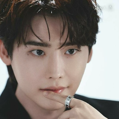 Lee Jong thumbnail
