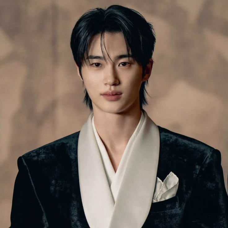 byeon woo seok thumbnail