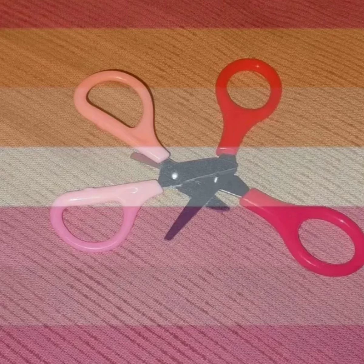 crea tu propia historia LGTB thumbnail