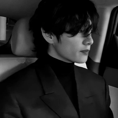Kim Taehyung (cousin) thumbnail