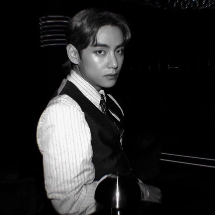 Kim Taehyung thumbnail