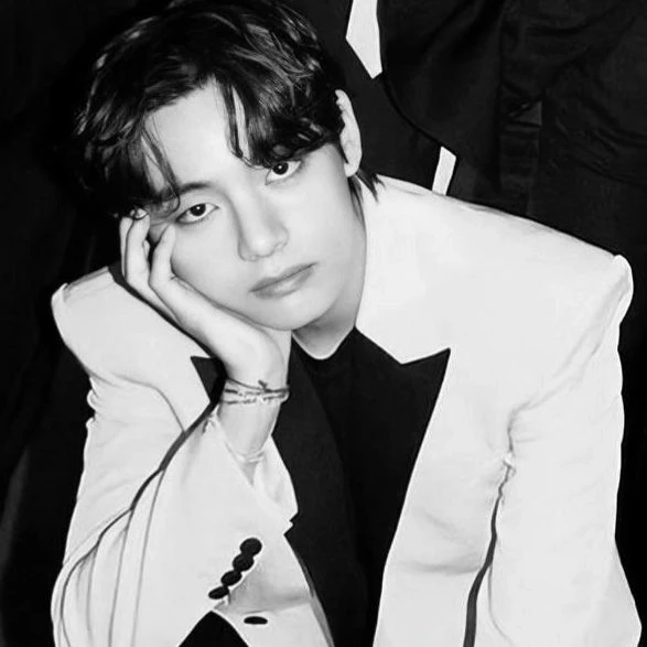 Kim Taehyung (Mafia x idol girl) thumbnail