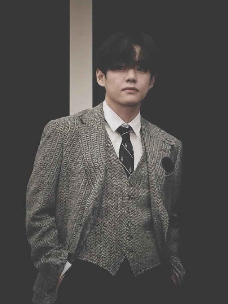 kim Taehyung thumbnail