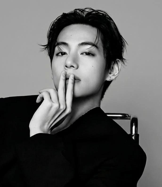 kim taehyung thumbnail