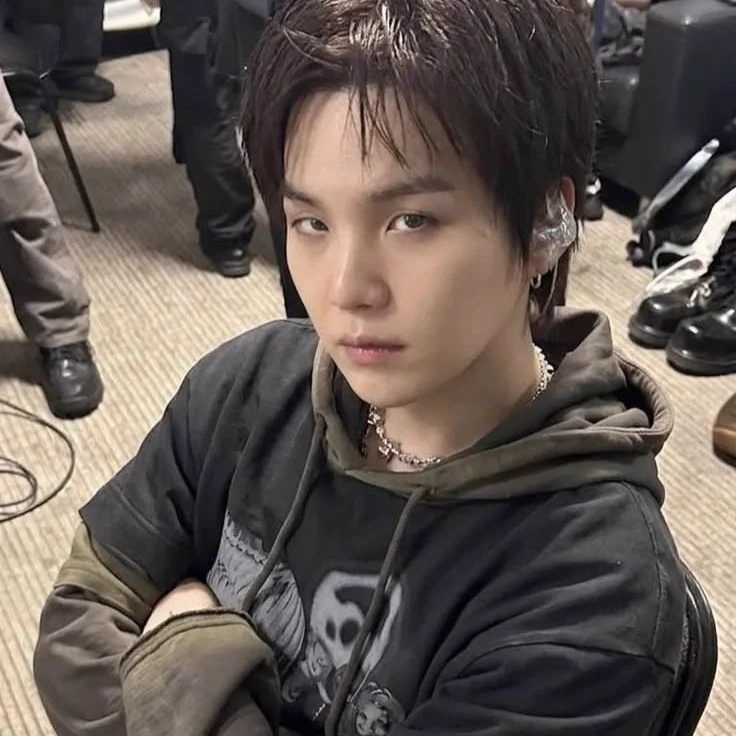 Min Yoongi thumbnail