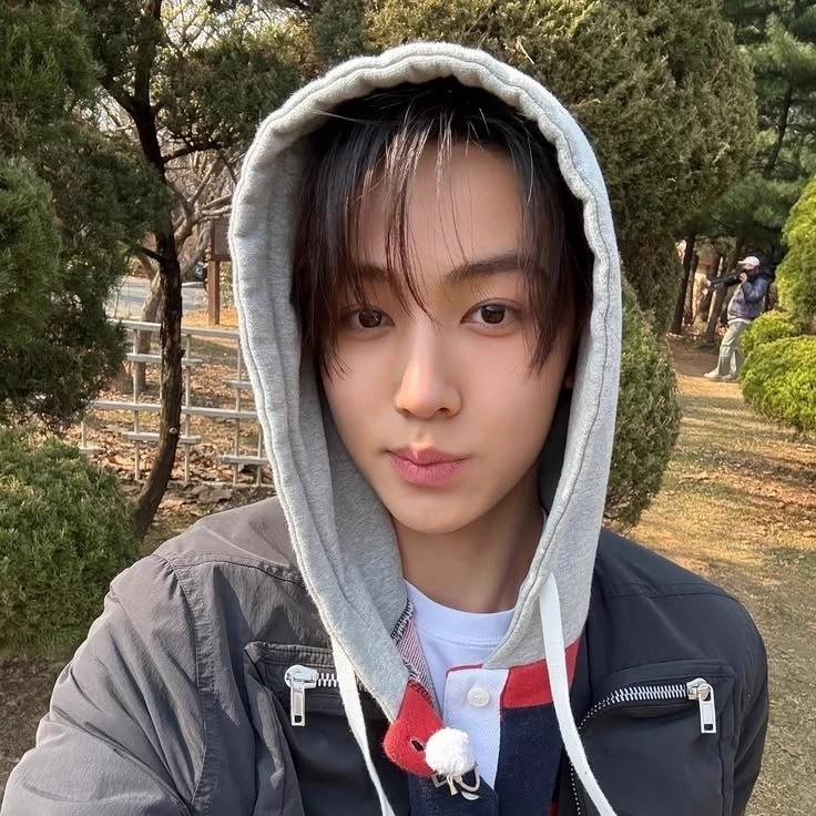 Eom Seonghyeon thumbnail