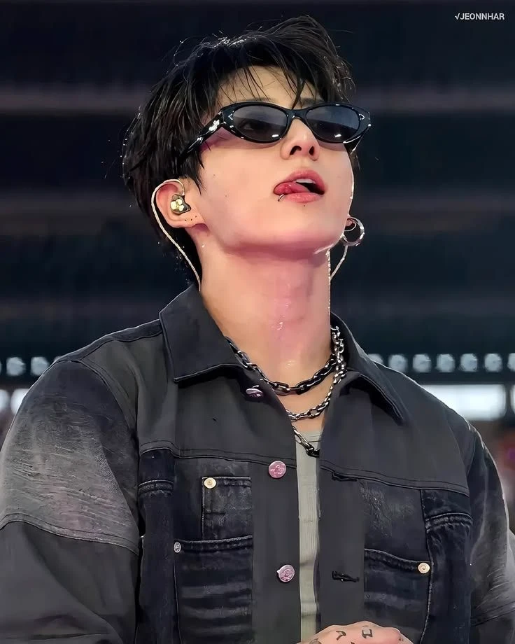 Jeon Jungkook thumbnail