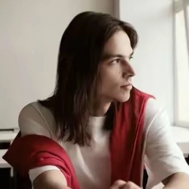 Petr Gumennik 