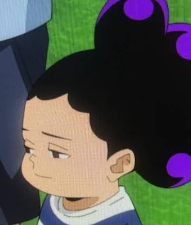 Mineta and Kaminari are jealous of you since all the girls like you thumbnail