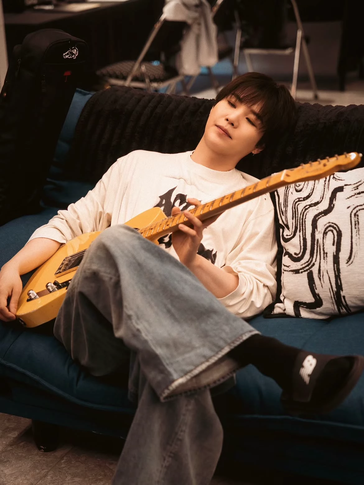 min yoongi thumbnail