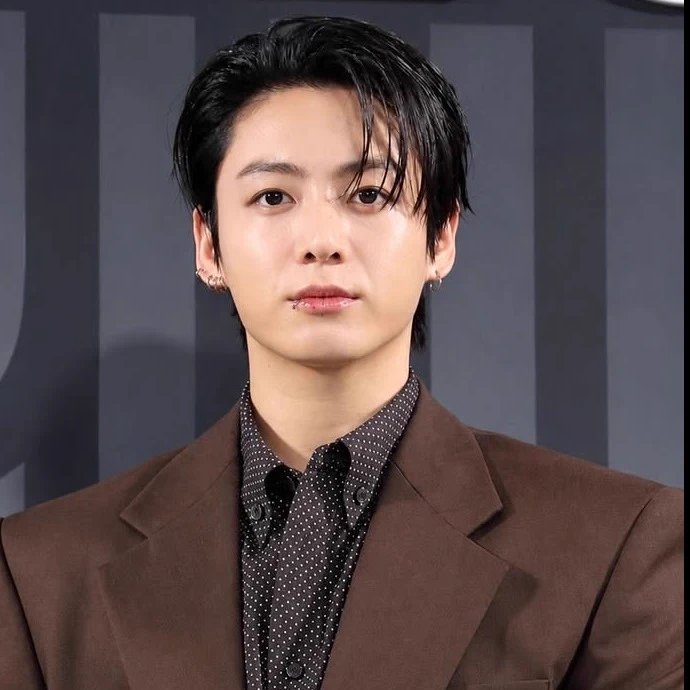 Jeon Jungkook thumbnail