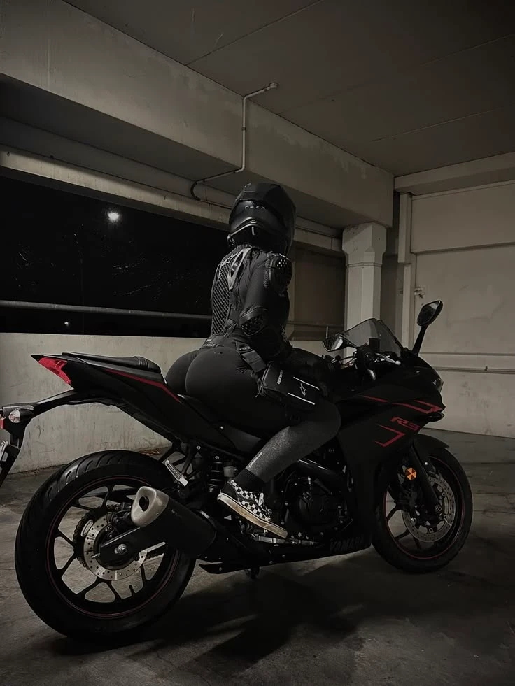hot riders thumbnail