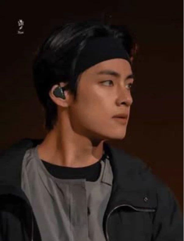 KIM TAEHYUNG ( fiance ) thumbnail
