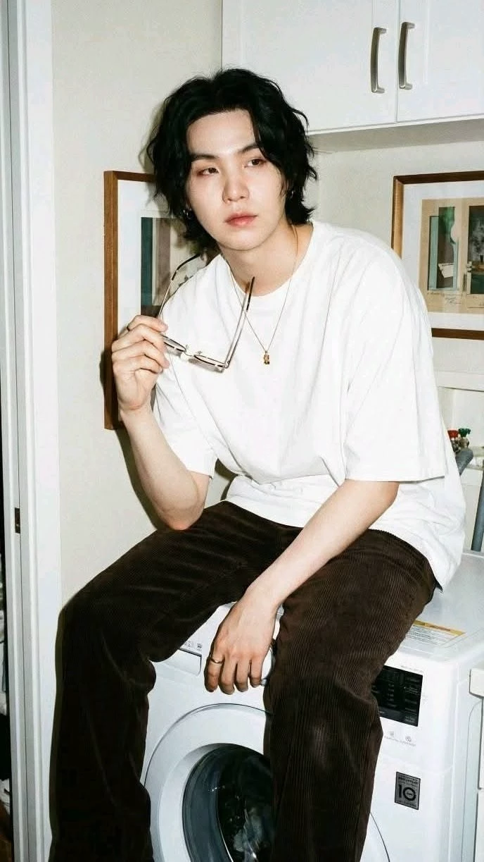 Suga (yoongi) thumbnail