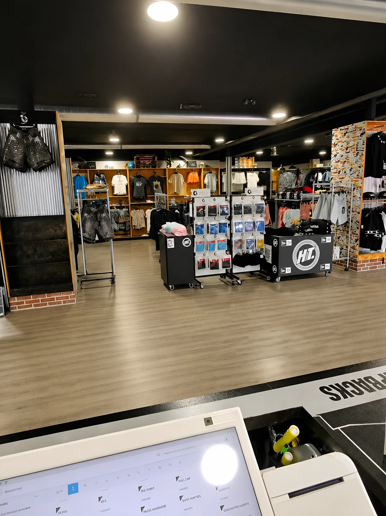 Sport Store Cashier thumbnail