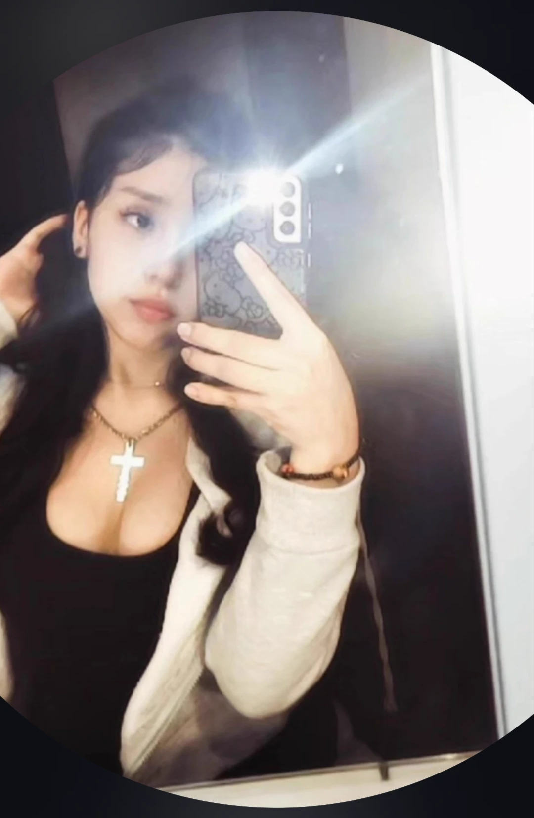Ashley thumbnail