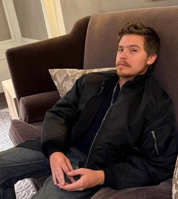 Dylan sprouse thumbnail
