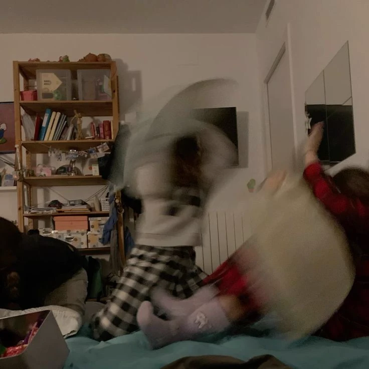 SLEEPOVER  thumbnail