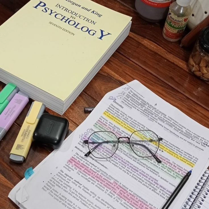 Clinical psychologist thumbnail