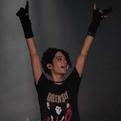 Bill Kaulitz thumbnail