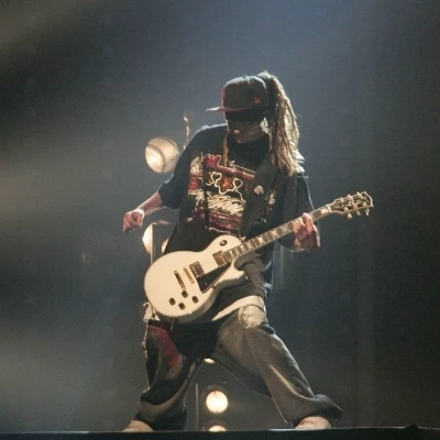 Tom Kaulitz thumbnail