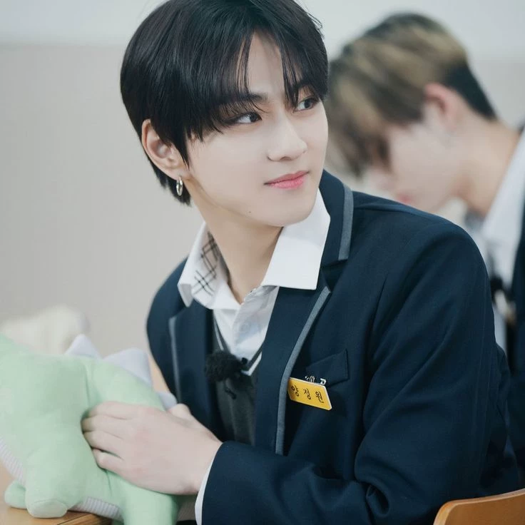 jungwon thumbnail