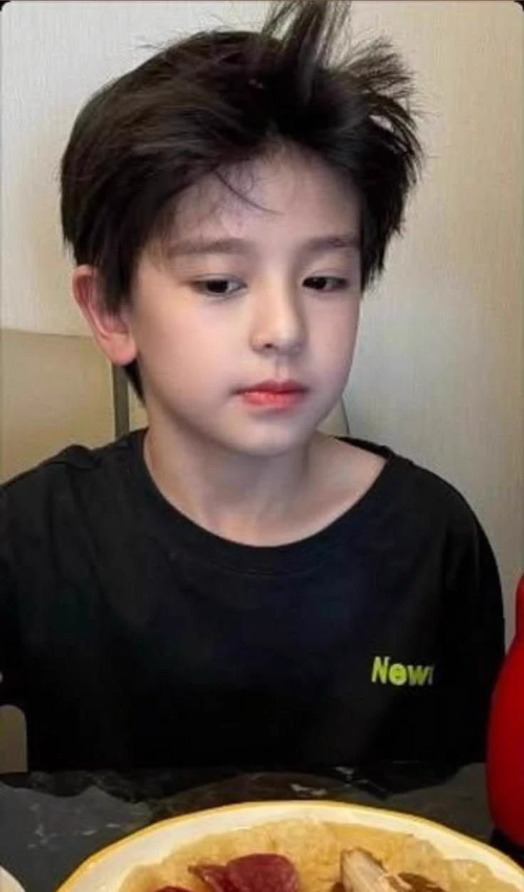 Your son Kang Tae-yoon. thumbnail