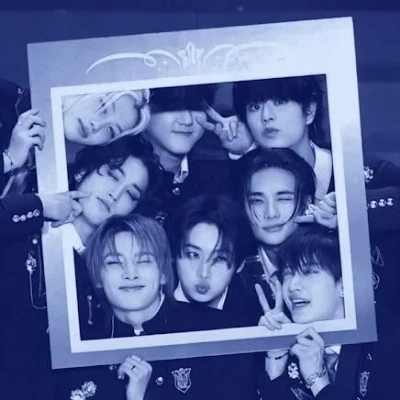 Stray kids  thumbnail