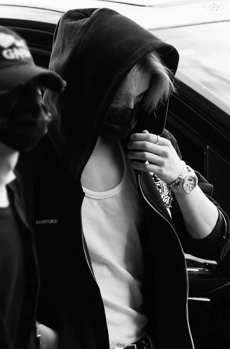 lee heeseung thumbnail