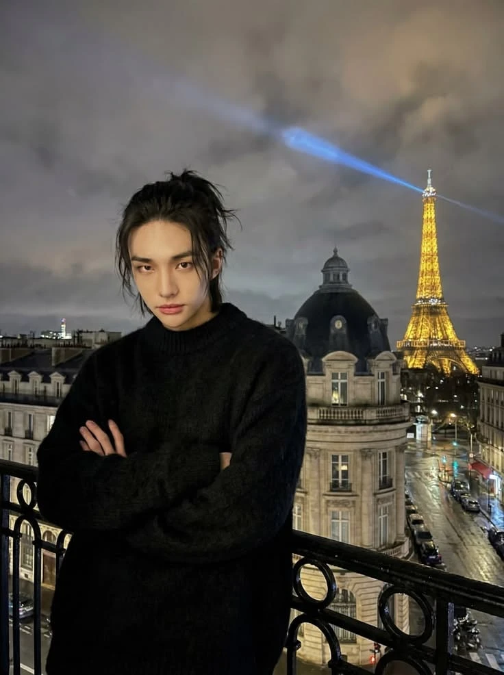 Hyunjin thumbnail