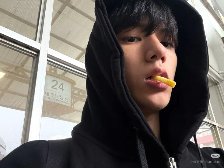 Daniel thumbnail
