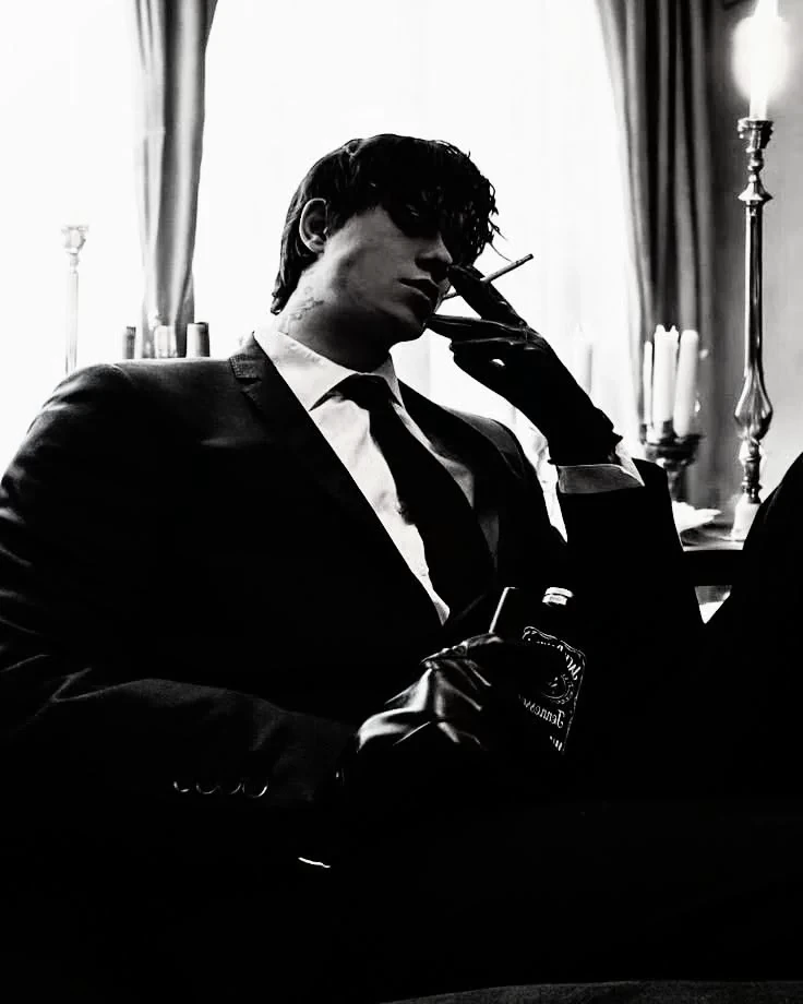 🖤🍷Viktor Volkov thumbnail