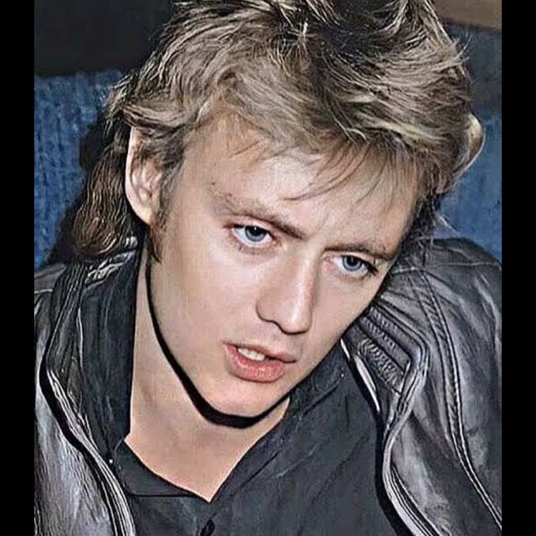 Roger Taylor thumbnail