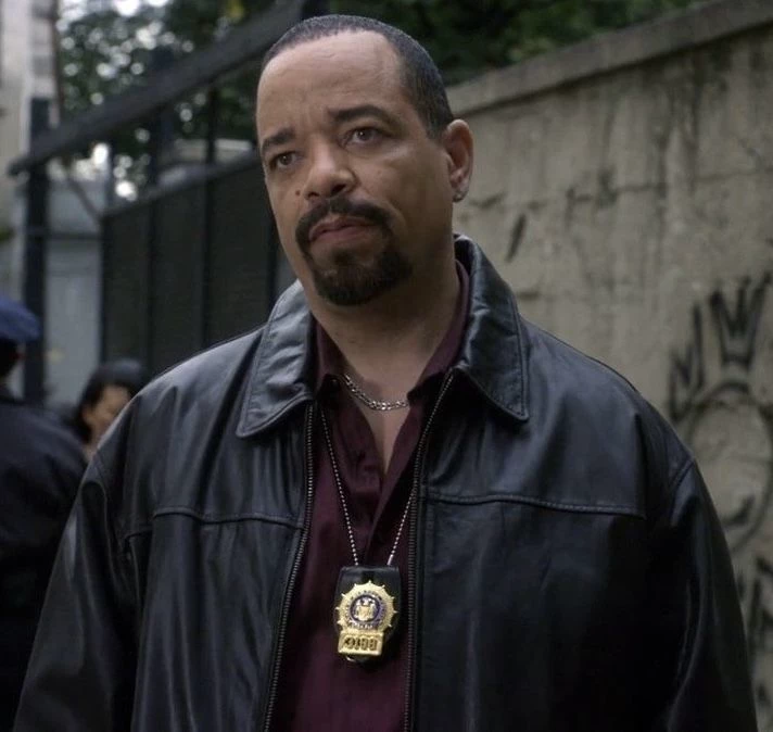 Fin Tutola (SVU) thumbnail
