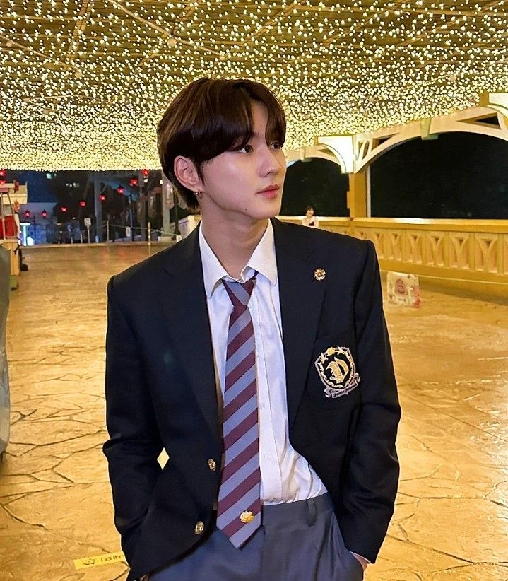 Jungwon thumbnail