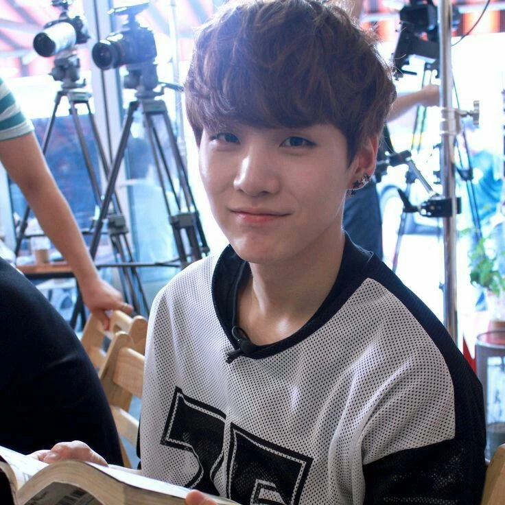 Min Yoongi thumbnail