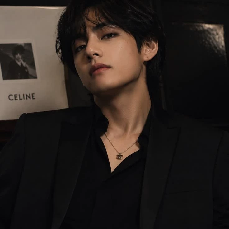 Kim Taehyung. thumbnail