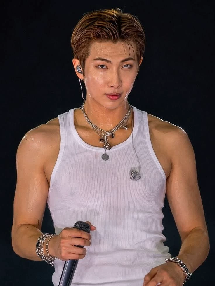 kim namjoon thumbnail