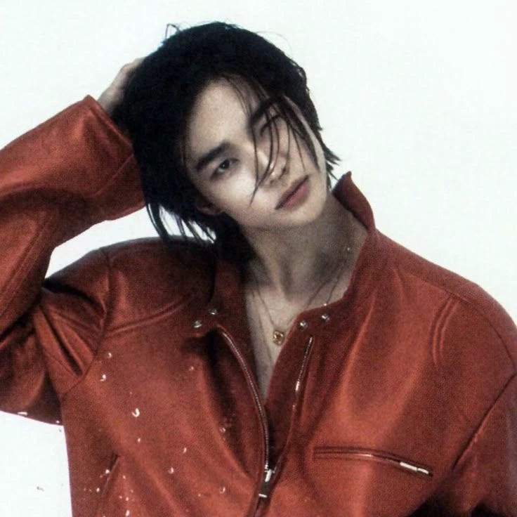 Hyunjin / childhood best friend thumbnail