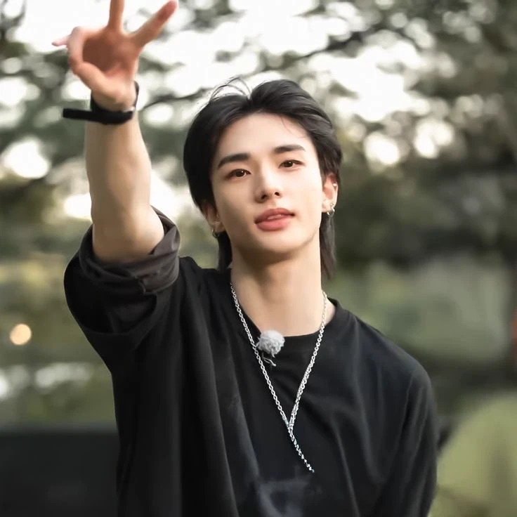 Hyunjin \| inimigo thumbnail
