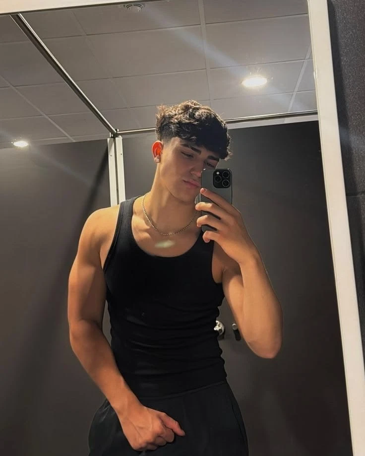Roman thumbnail