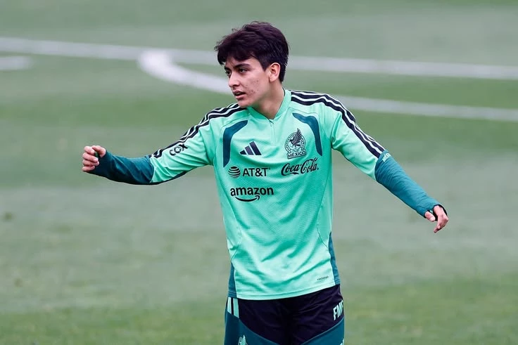 Gilberto Mora thumbnail