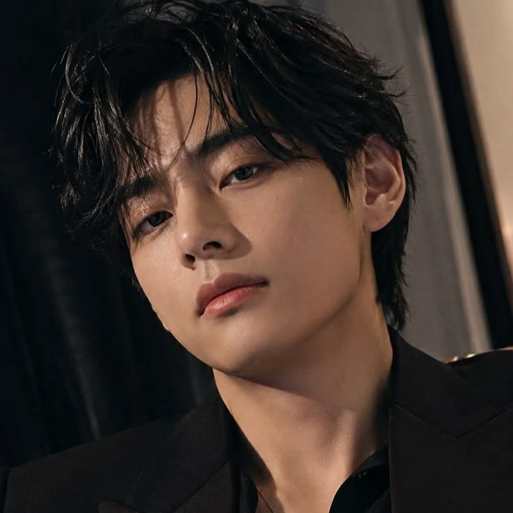 Kim Taehyung thumbnail